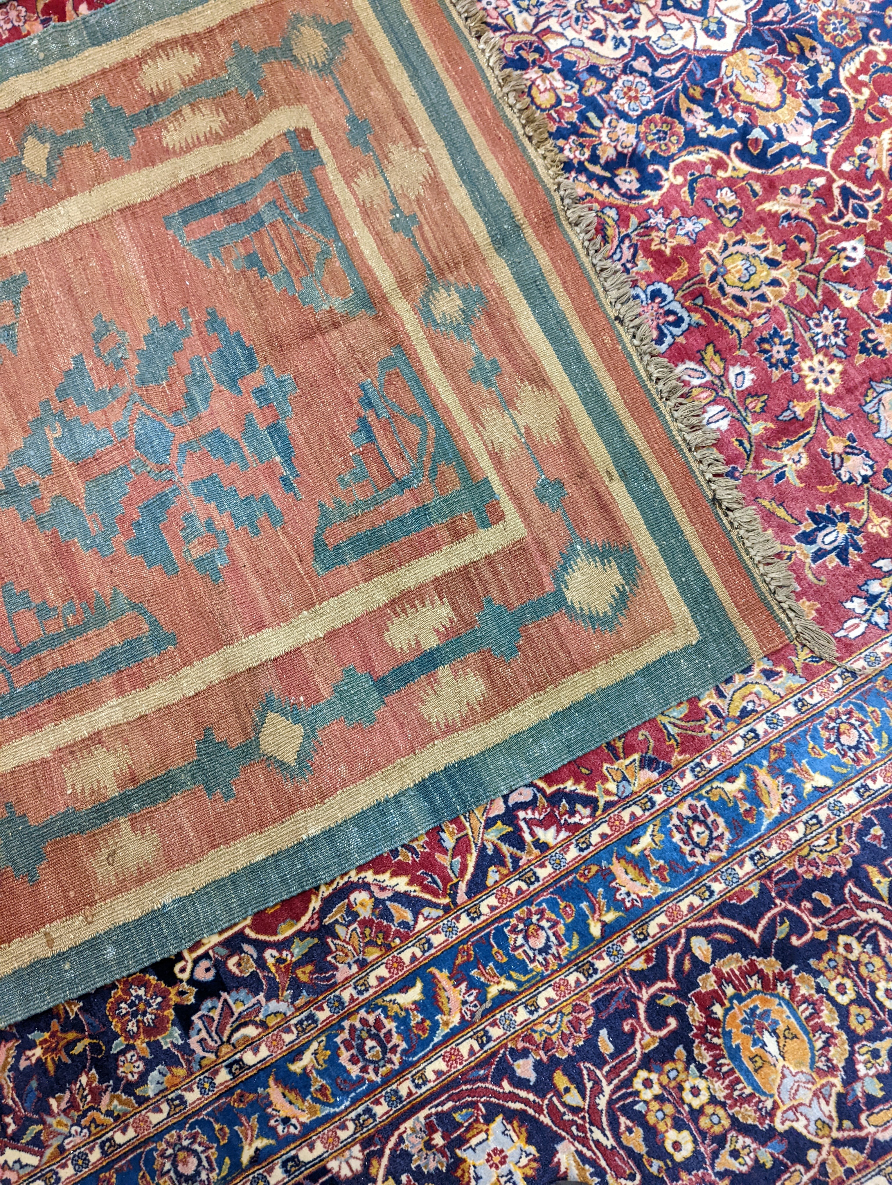 A Kelim carpet, 136 x 130cm